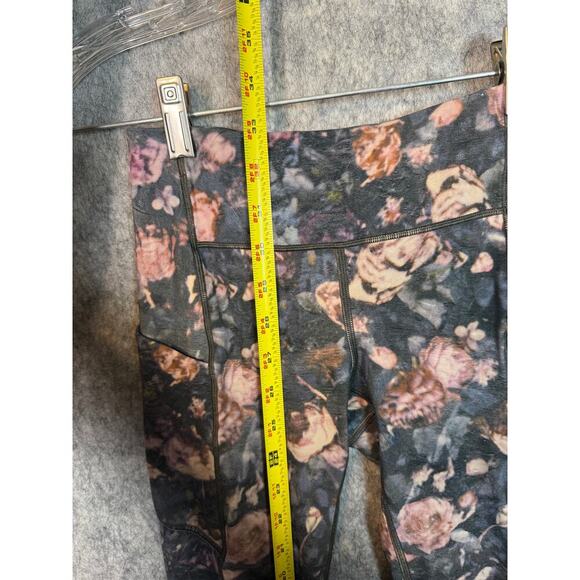 Lululemon Speed Up Tight Size 2 Frosted Rose Multi 26" Inseam Pockets Stretch - Picture 10 of 11